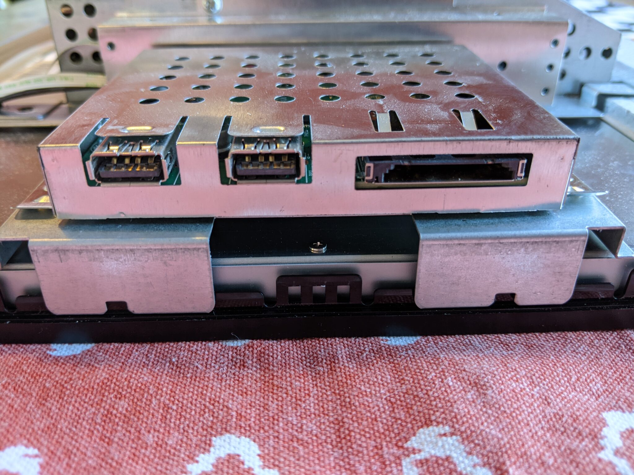 Dell U2413 Monitor turning off hardware fix Niall Best's Blog